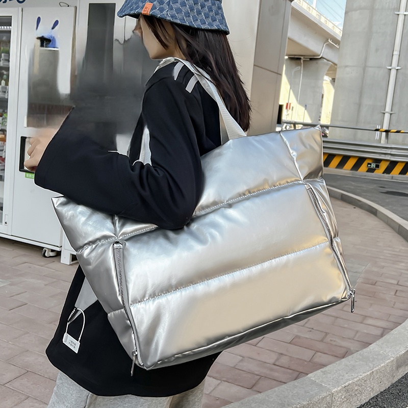 Women Y2k Silver Shoulder Bag  - đánh giá và giá Down Jacket Packable